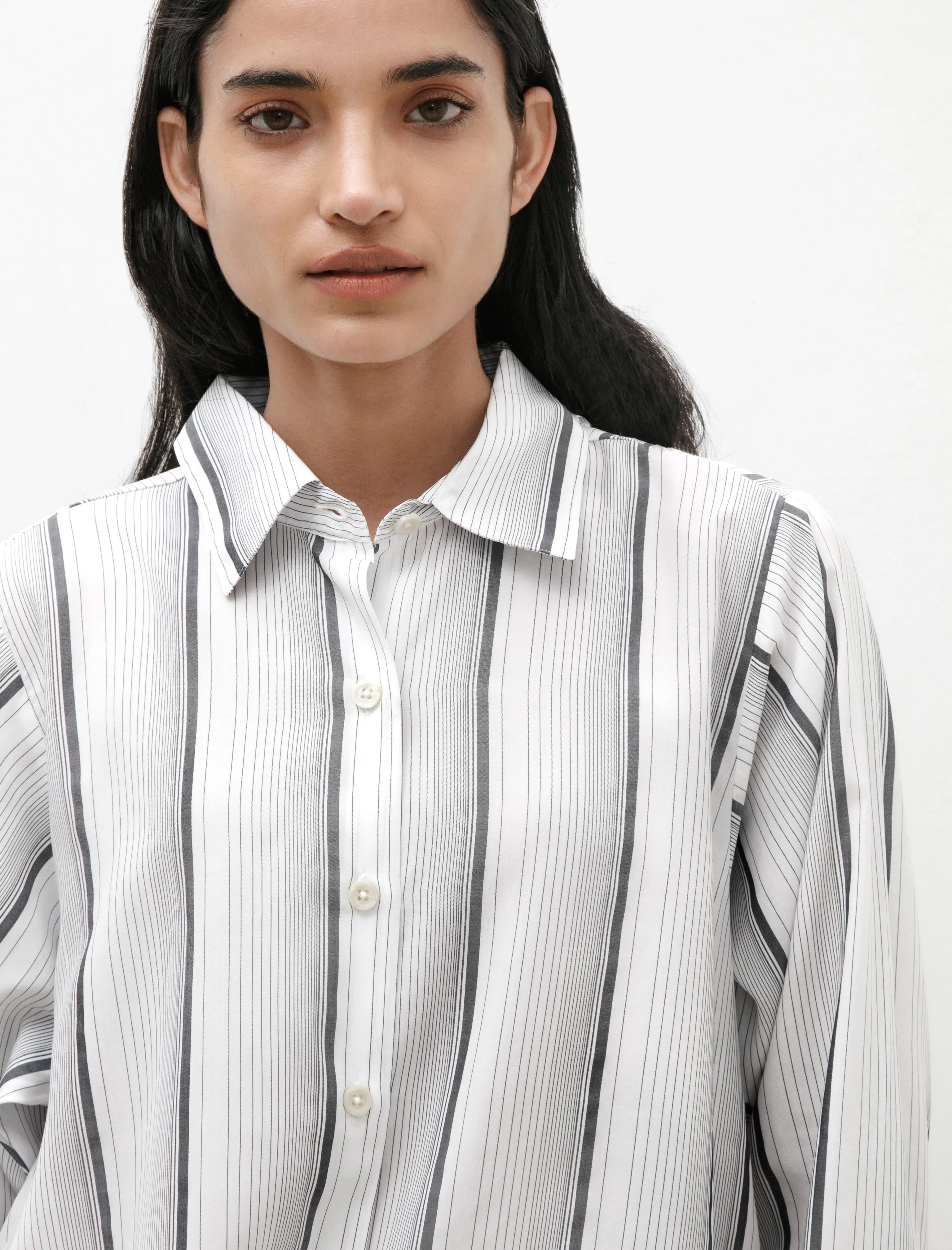 Application Shirt Vibrant Stripe