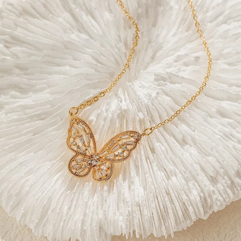 Charming Hollowed-out Butterfly Necklace