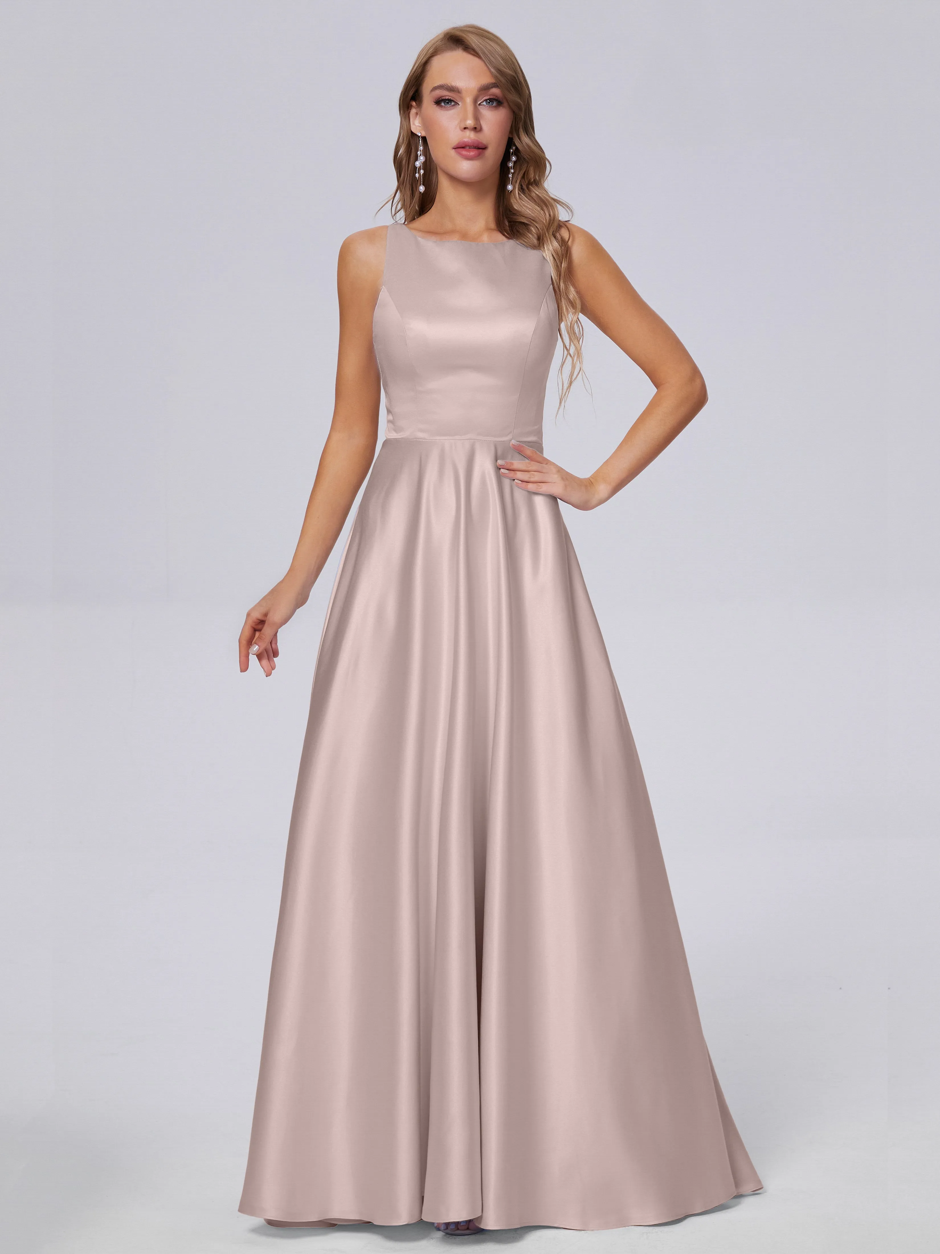 Charming Sleeveless Satin Bridesmaid Dresses