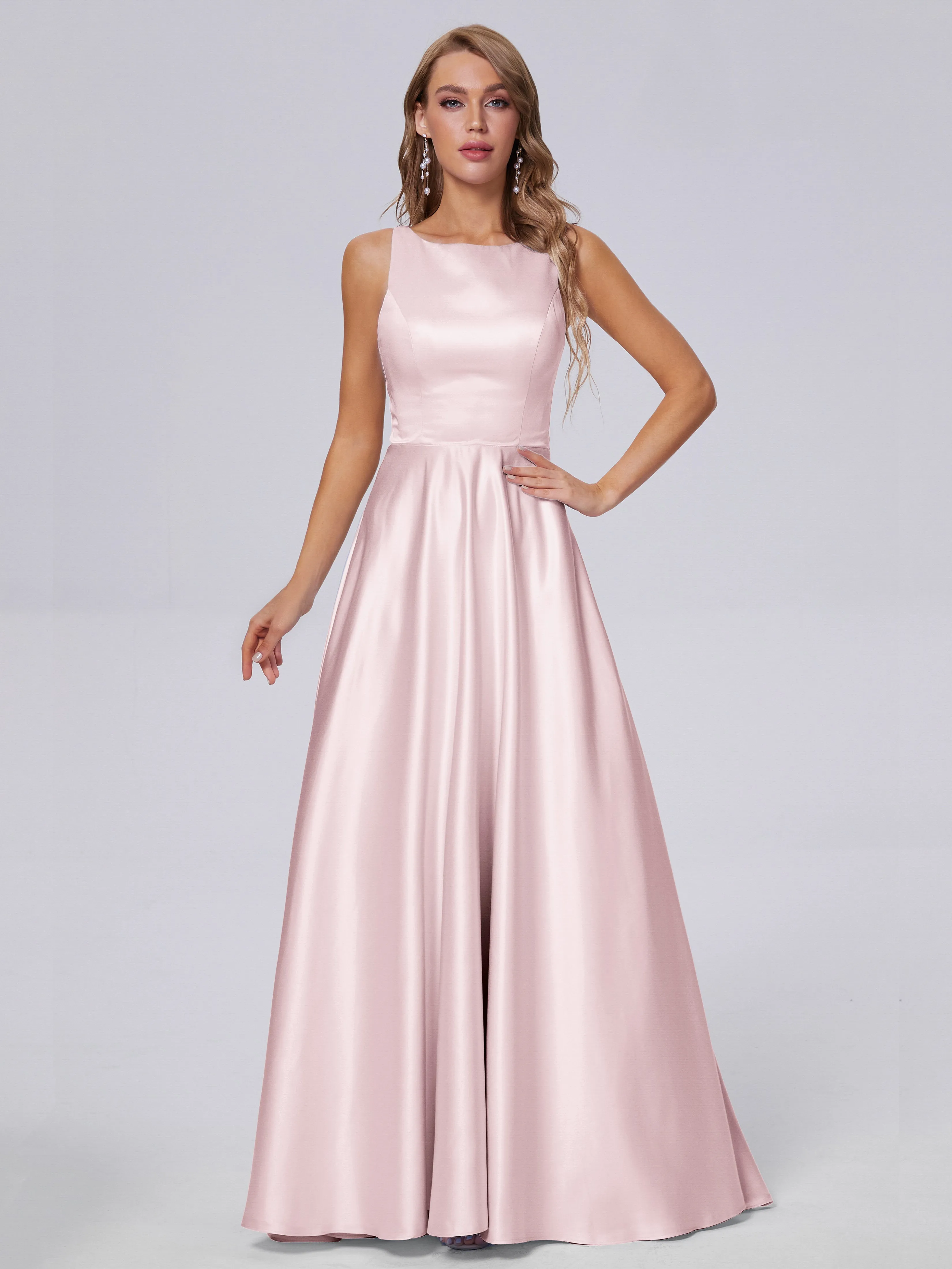 Charming Sleeveless Satin Bridesmaid Dresses