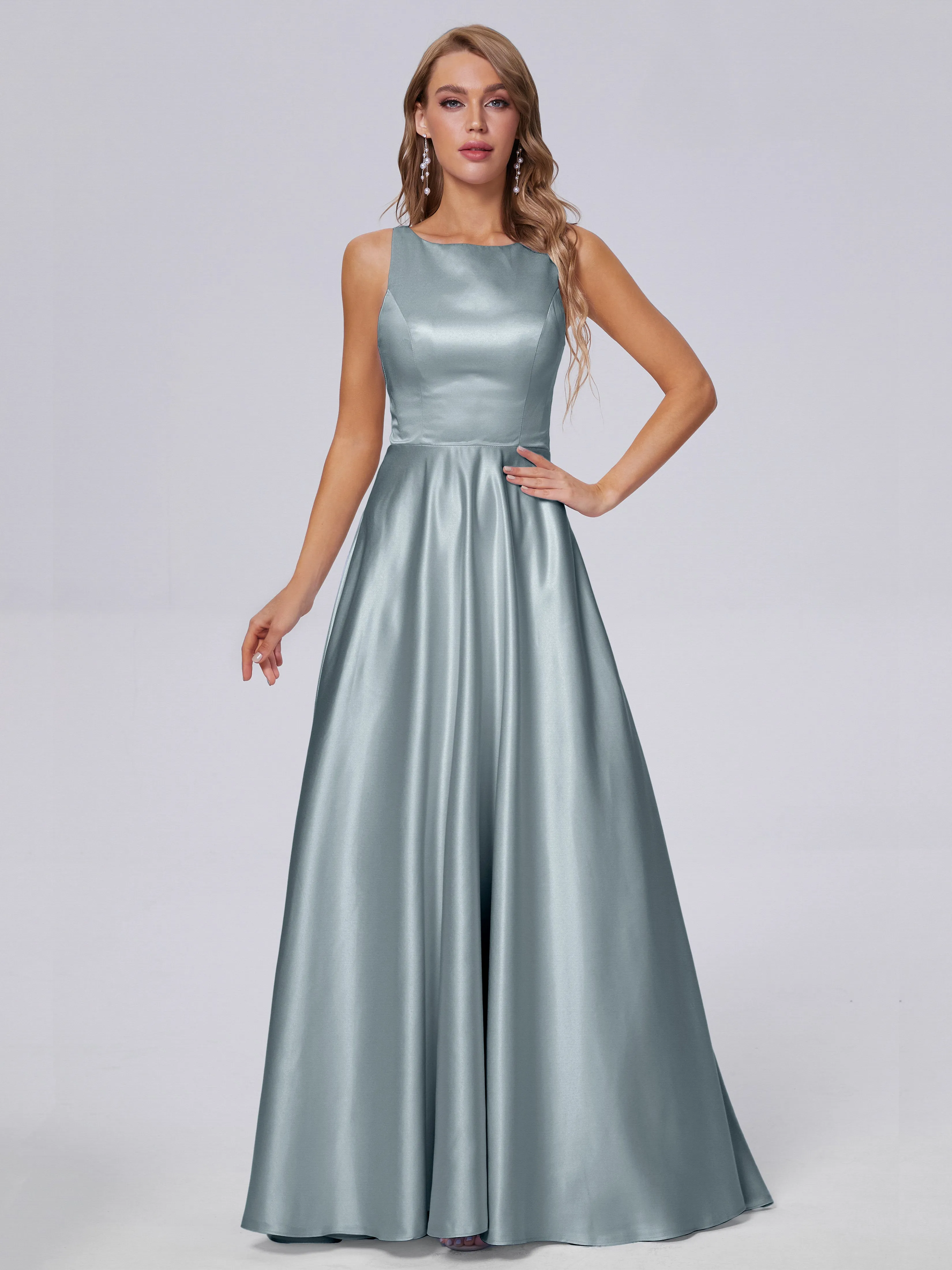 Charming Sleeveless Satin Bridesmaid Dresses