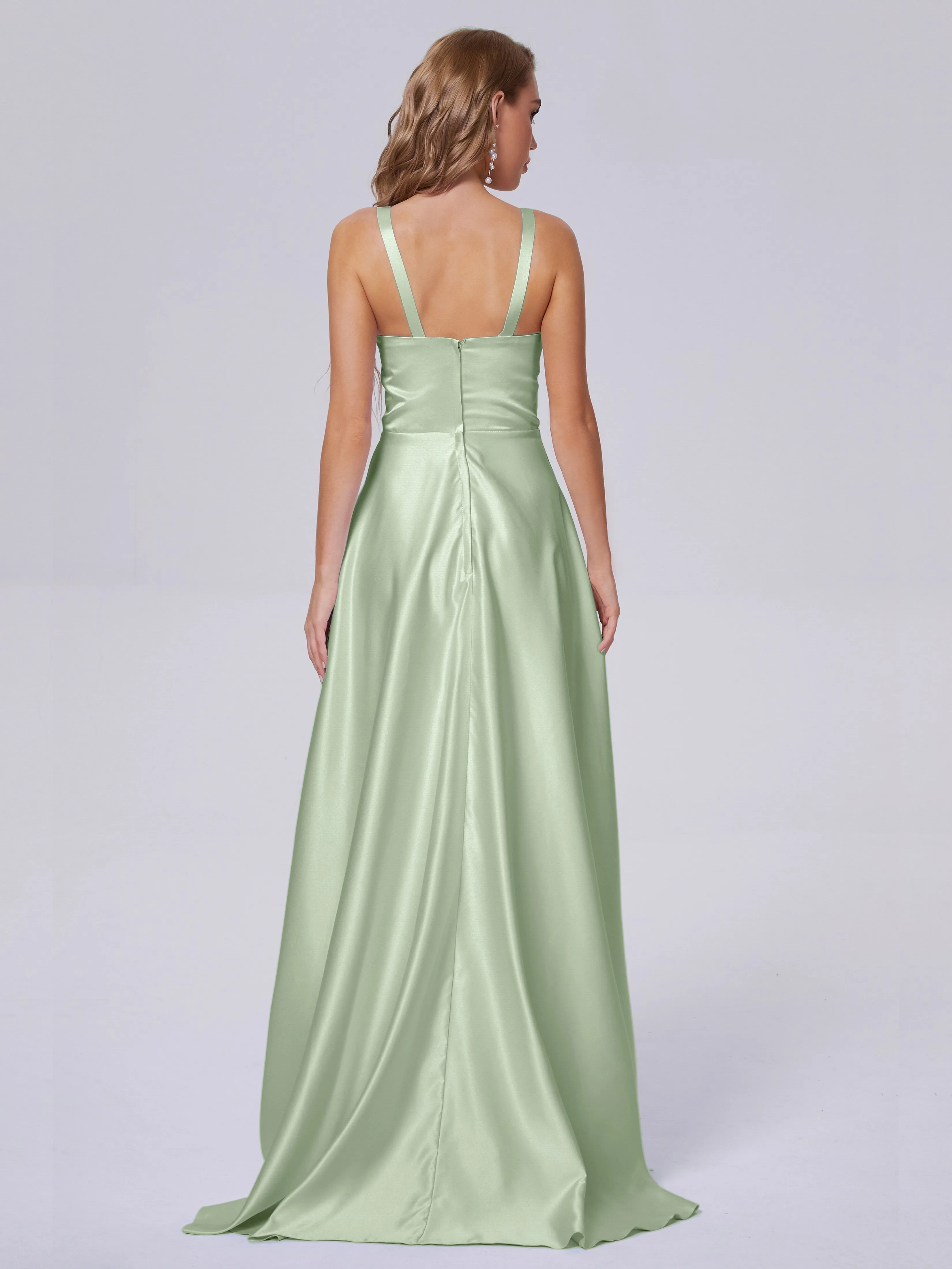 Charming Sleeveless Satin Bridesmaid Dresses