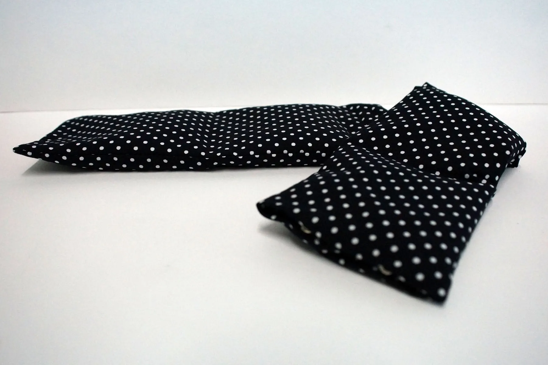 Heat Pack Long (Black with White Dots)