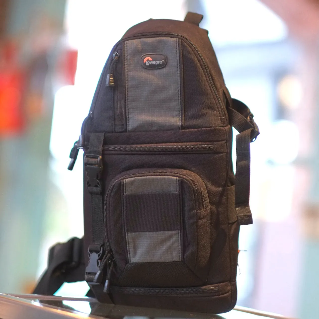 Lowepro Slingshot 102AW