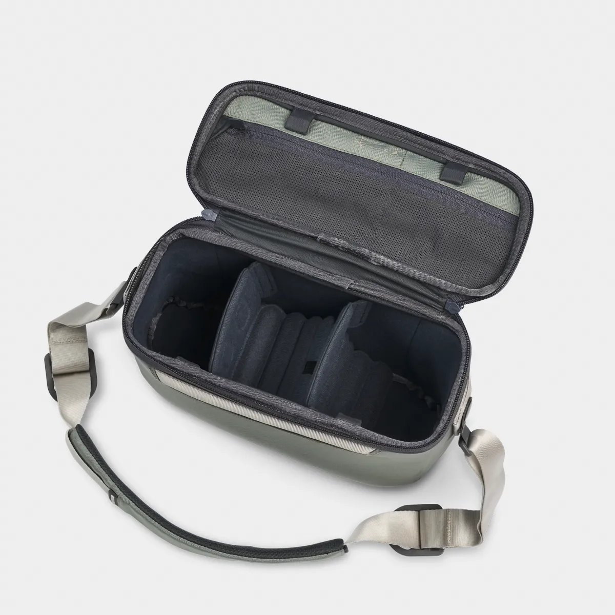 Luma Camera Sling 12L