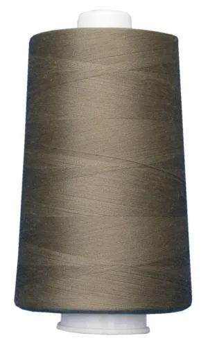 Omni Polyester Thread #3010 Sandbar