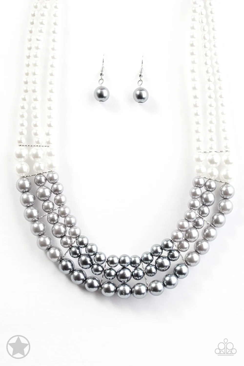 Paparazzi Accessories  - Lady In Waiting #N819 Box 9 - silver Necklace