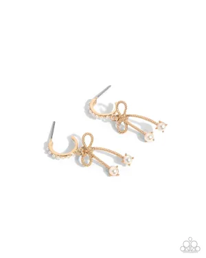 Paparazzi Charming Coquette - Gold Earring