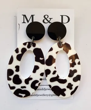 Patterned White Leopard Oval Stud dangles earrings