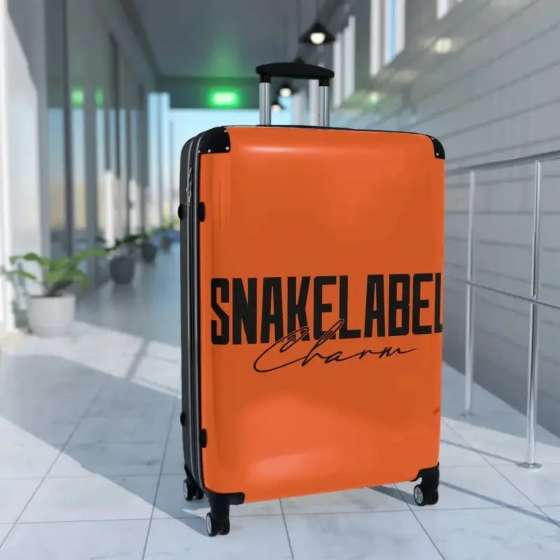 Snake Suitcase: Polycarbonate & ABS Hard-Shell, 360° Swivel Wheels, Built-In Lock, Adjustable Telescopic Handle