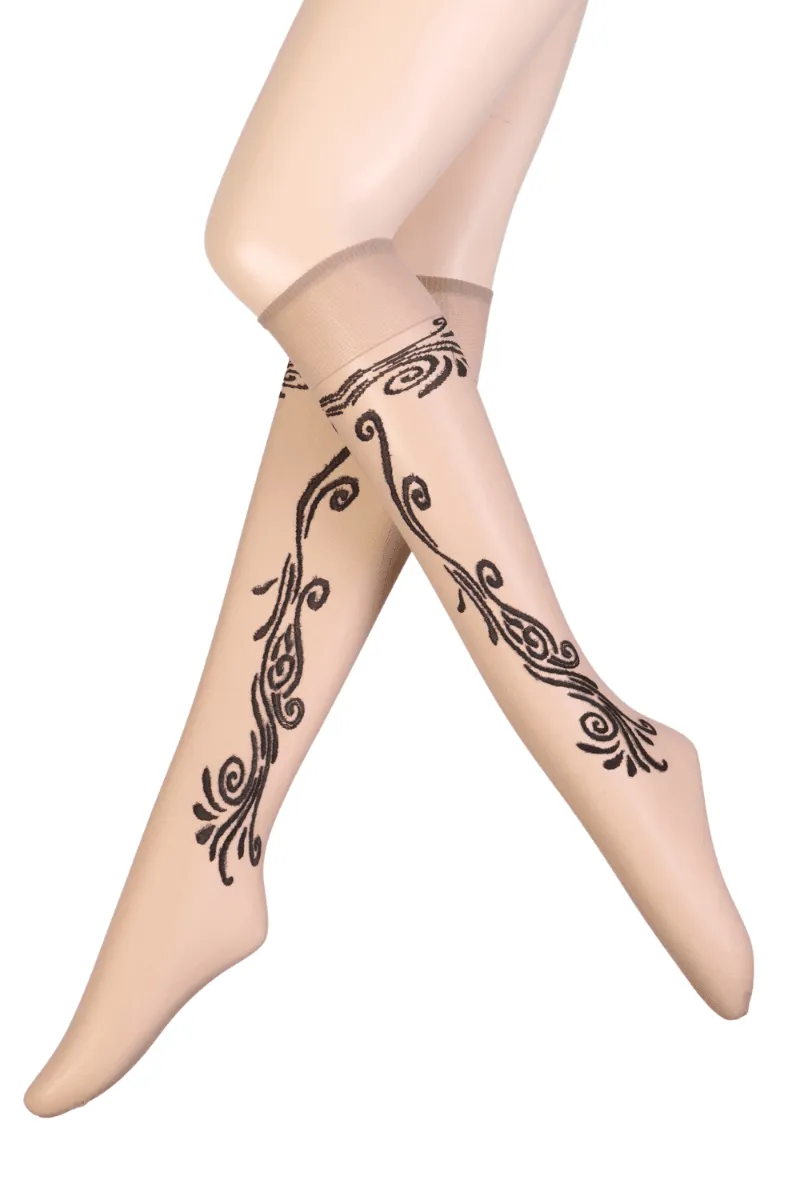 TATUAGGIO beige knee-highs with a pattern