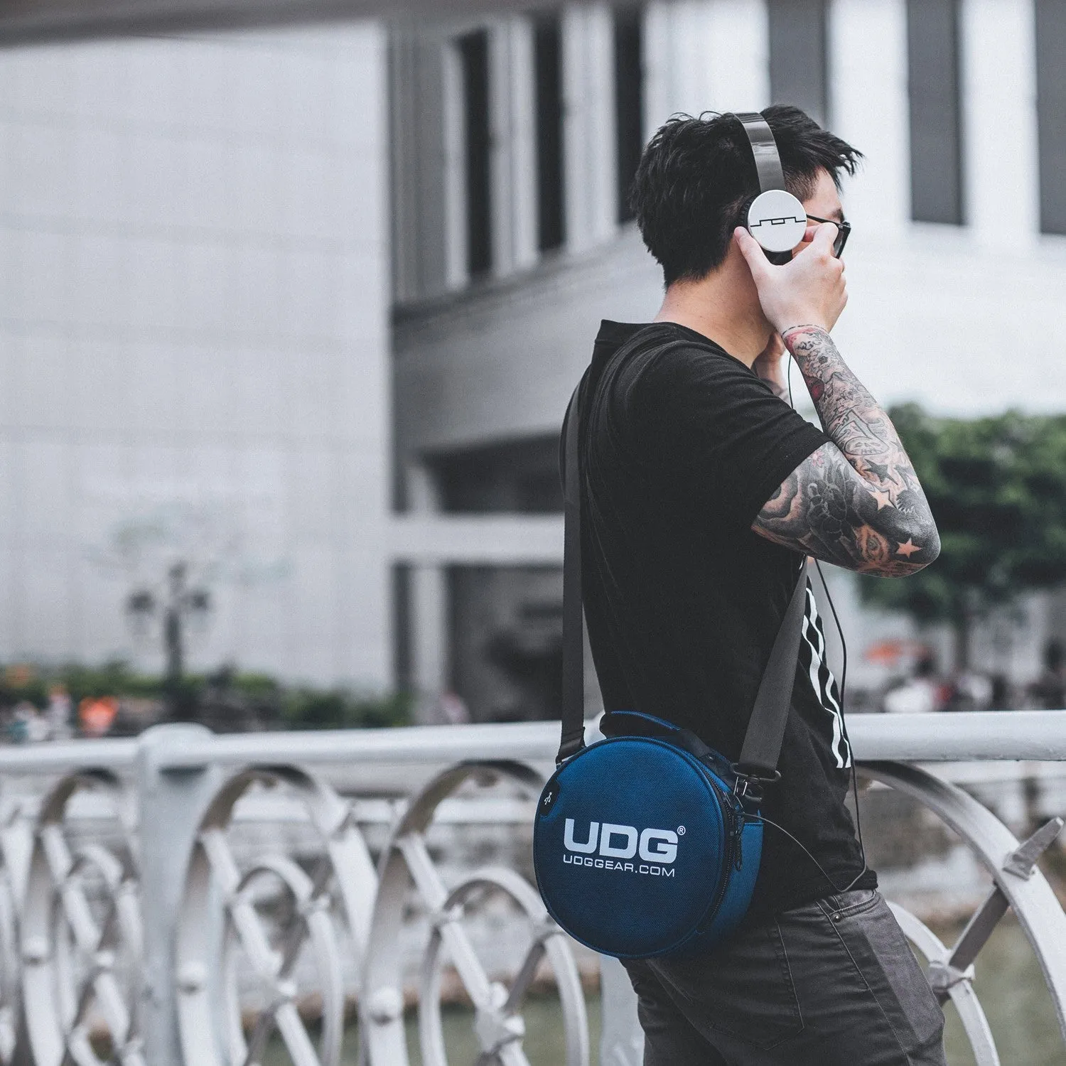 UDG Ultimate DIGI Headphone Bag